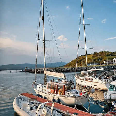Seaview House Otel 4*